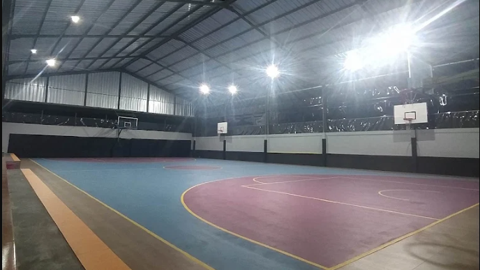 Lapangan De X Court